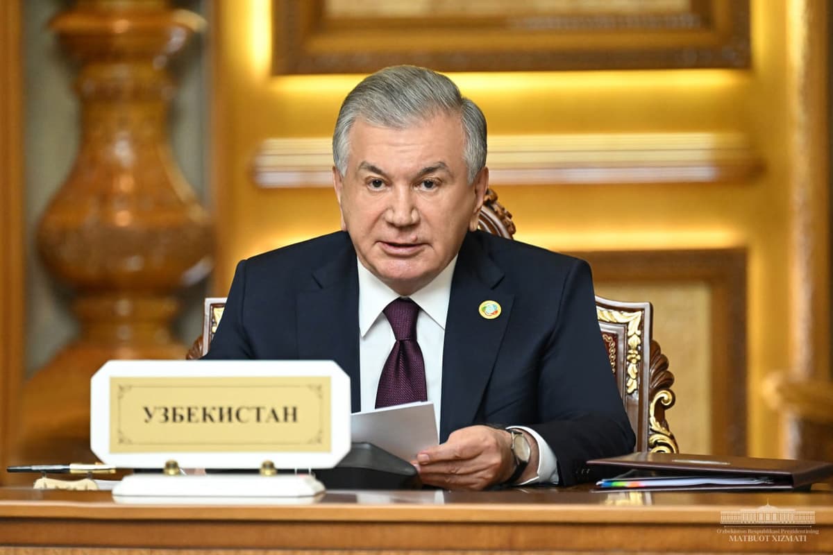 Shavkat Mirziyoyev Markaziy Osiyo rahbarlarining maslahat uchrashuvida qator takliflarni ilgari surdi