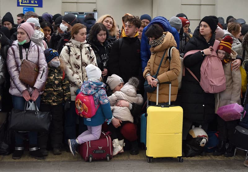 Yevropa Ittifoqida 1 milliondan ortiq ukrainalik qoçqin iş bilan ta’minlandi