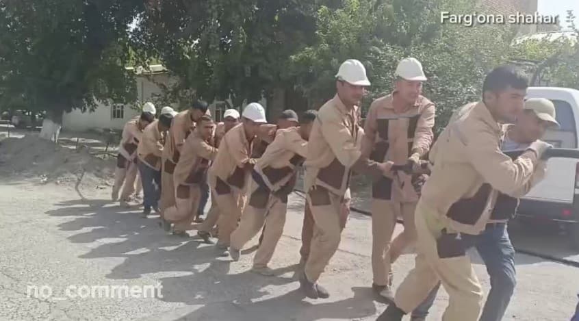 Tanqiddan so‘ng: Farg‘ona shahrida qazib tashlangan piyodalar yo‘lagiga kabel yotqizish ishlari boshlandi