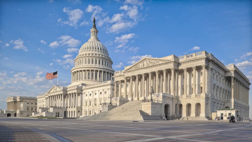 AQSh Kongressi Vakillar palatasi Ukrainaga yordamni nazarda tutmaydigan budjet loyihasini ma’qulladi