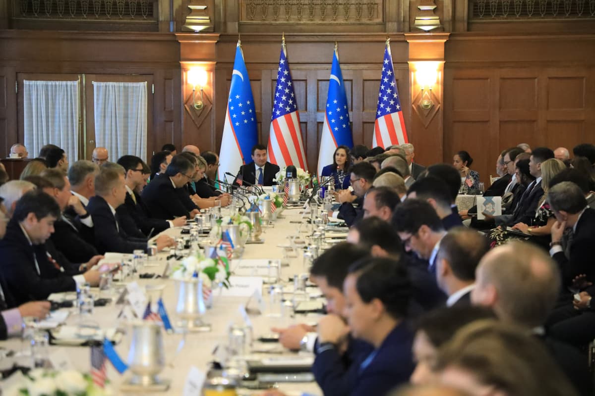 Vashingtonda bo‘lib o‘tgan O‘zbekiston-Amerika biznes-forumi yakunlari bo‘yicha 12 ta hujjat imzolandi