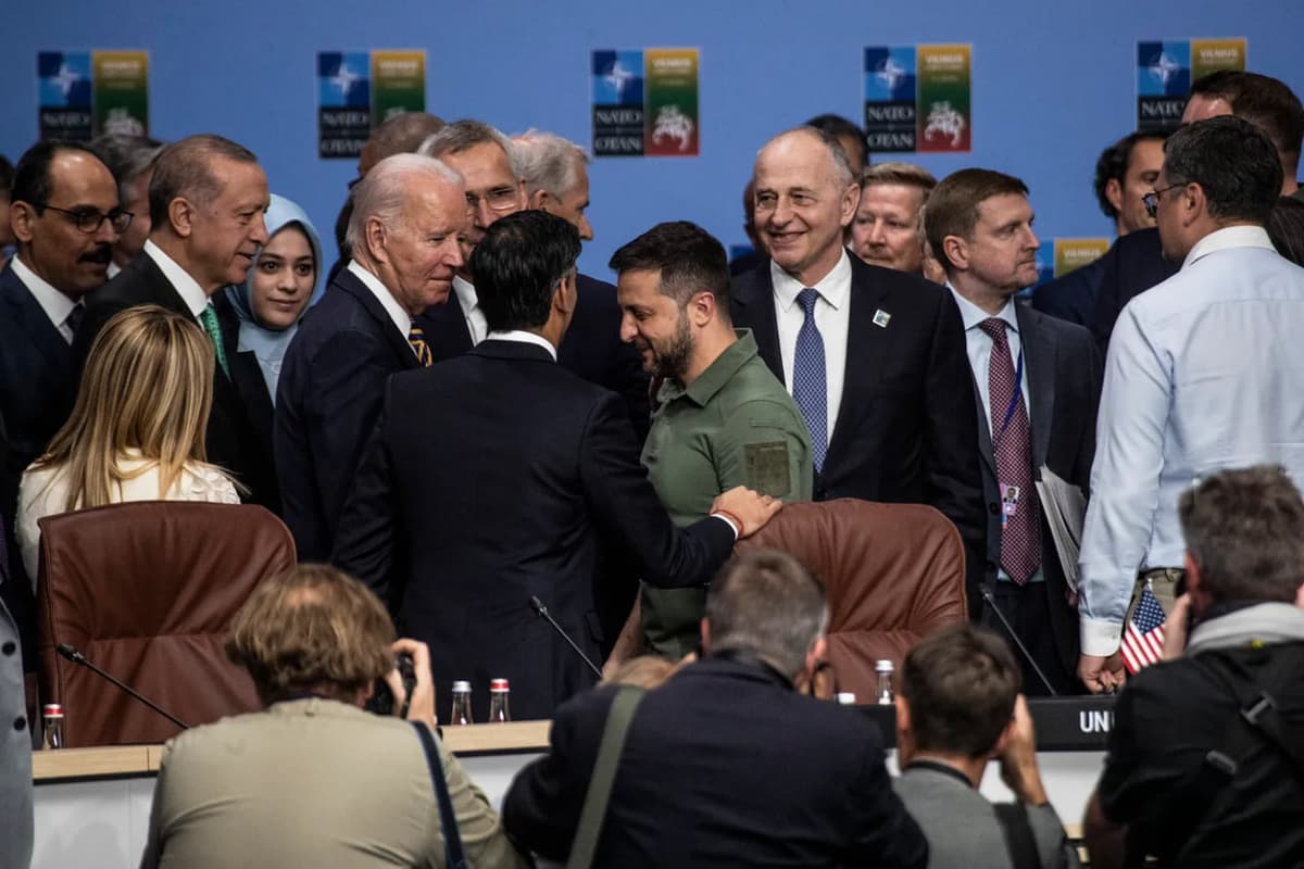 Ukraina hozircha NATOga kirmaydi. AQSh nimani ko‘zlamoqda?