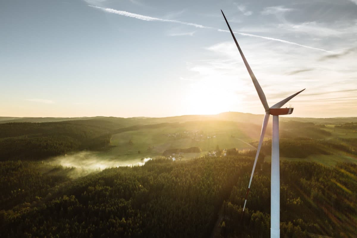 Yevropa Ittifoqida qayta tiklanadigan energiya manbalari birinçi marta gazni ortda qoldirdi