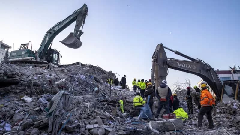 Turkiya va Suriyadagi zilzila: qurbonlar soni 40 mingdan oşdi; firibgarlar vaziyatdan foydalanmoqda