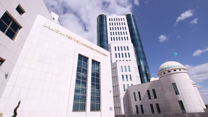 Qozoğiston Senatiga saylovlar sanasi ma’lum qilindi