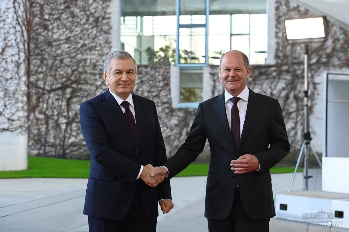 Shavkat Mirziyoyev holds talks with Federal Chancellor Olaf Scholz