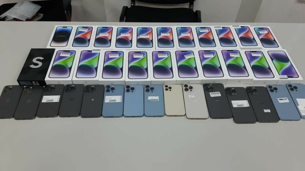 More than 30 iPhones imported from abroad confiscated in Tashkent region