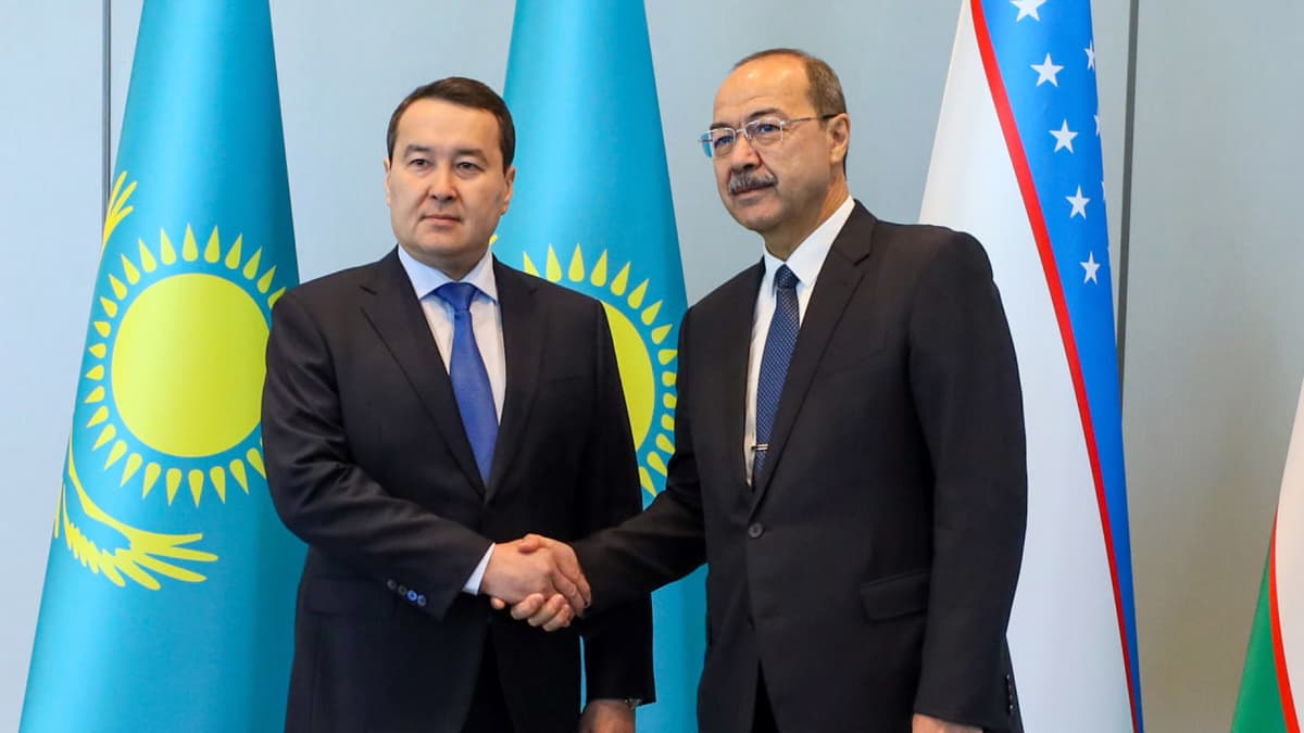 Abdulla Aripov va Alixon Smoilov Toshkentda muzokaralar o‘tkazdi