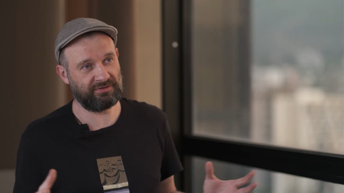 «90-yillardagi ahvolimizga qaytgandekmiz» - Andrey Loshak urush, vagnerchilar va hozirgi Rossiya haqida