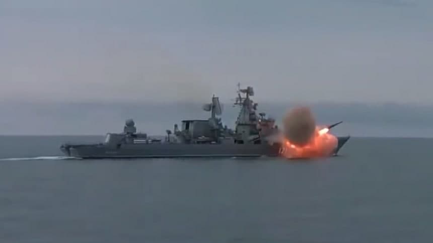 В Минобороны РФ прокомментировали атаку беспилотников на Черноморский флот