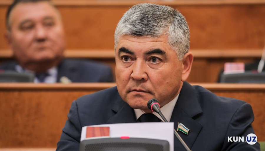Ғофуржон Мирзаев Сирдарё вилояти ҳокимлигидан кетди