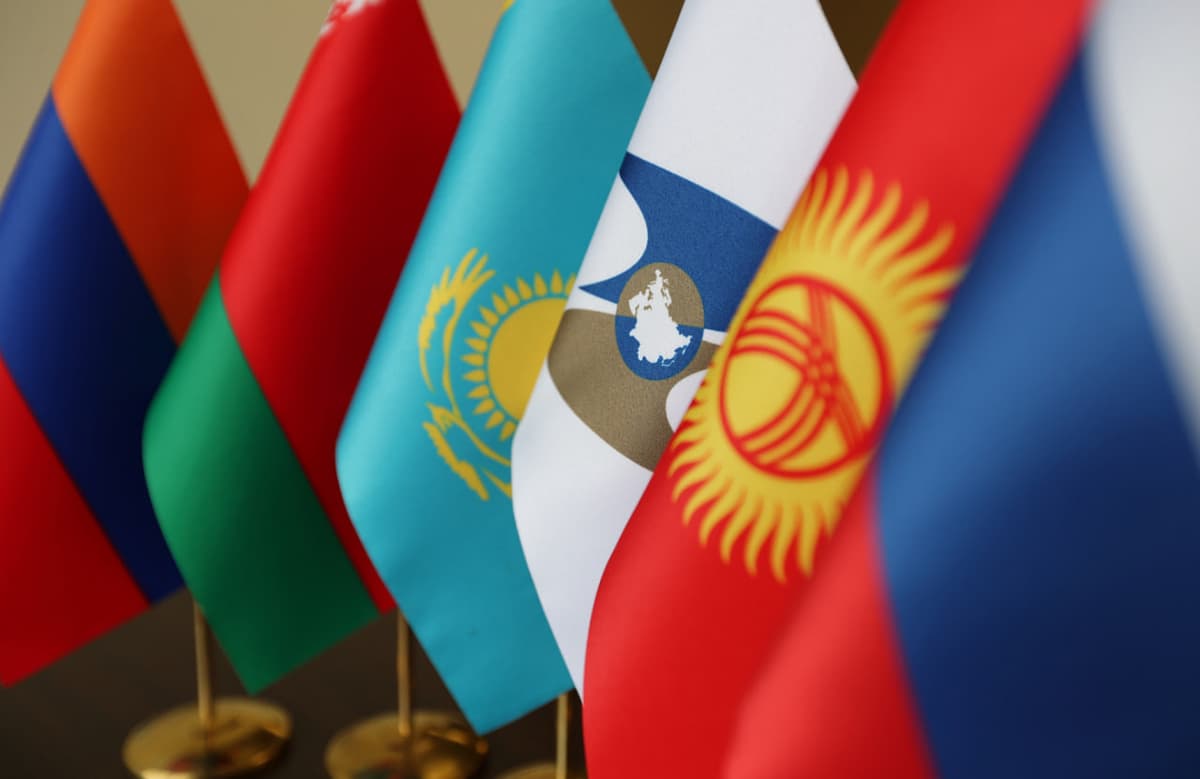 Rossiya YeOII doirasida uglerod birliklari uchun umumiy bozorni shakllantirishni taklif qildi