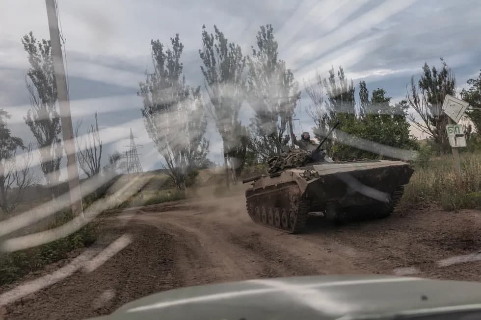 «Rossiya va Ukraina ajalvor hujumlar va qarshi hujumlar girdobiga tushib qoldi». G‘arb nashrlari frontdagi janglar haqida nimalar yozmoqda?