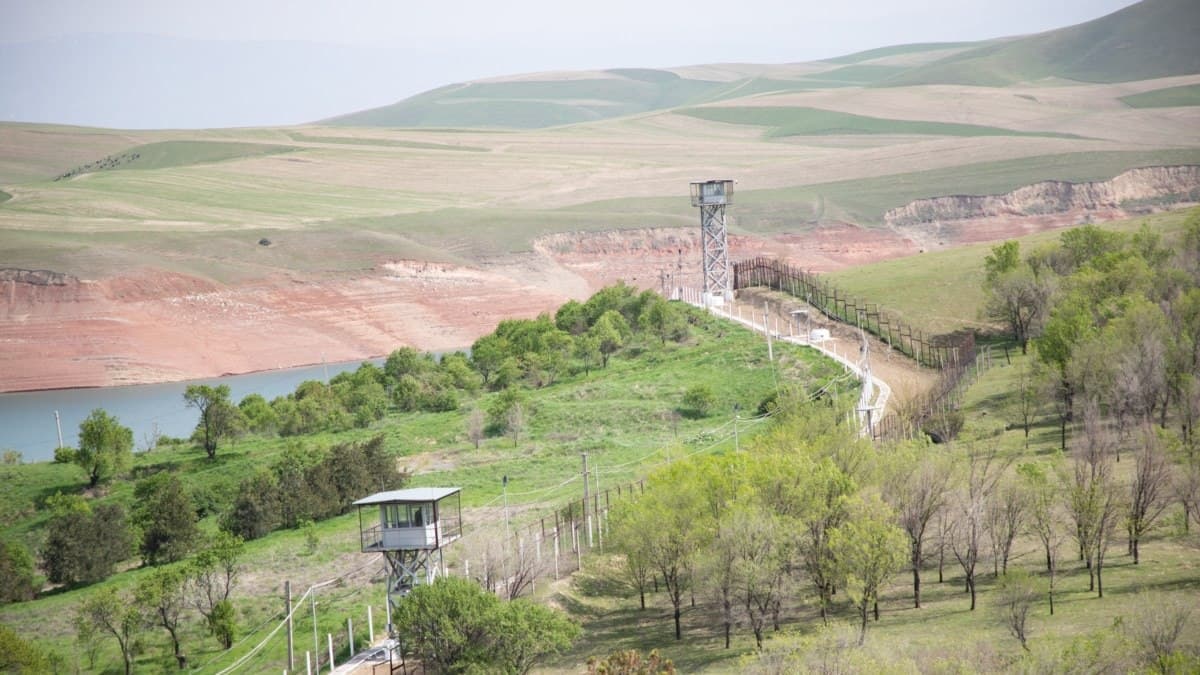 Kyrgyz Parliament ratifies agreements on the border with Uzbekistan