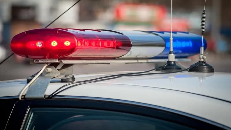 В Санкт-Петербурге узбекистанца с ножевыми ранениями нашли на остановке