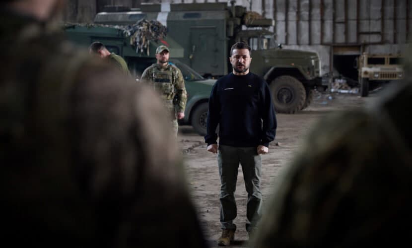 Zelenskiy: Ukraina Qurolli kuchlari hozircha qarshi hujumga o‘ta olmaydi