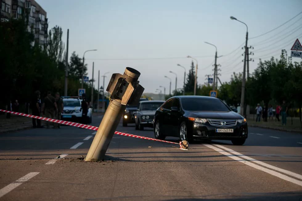 Kramatorsk o‘qqa tutilishi va Donbassdagi rus tankchilari. Urush suratlari