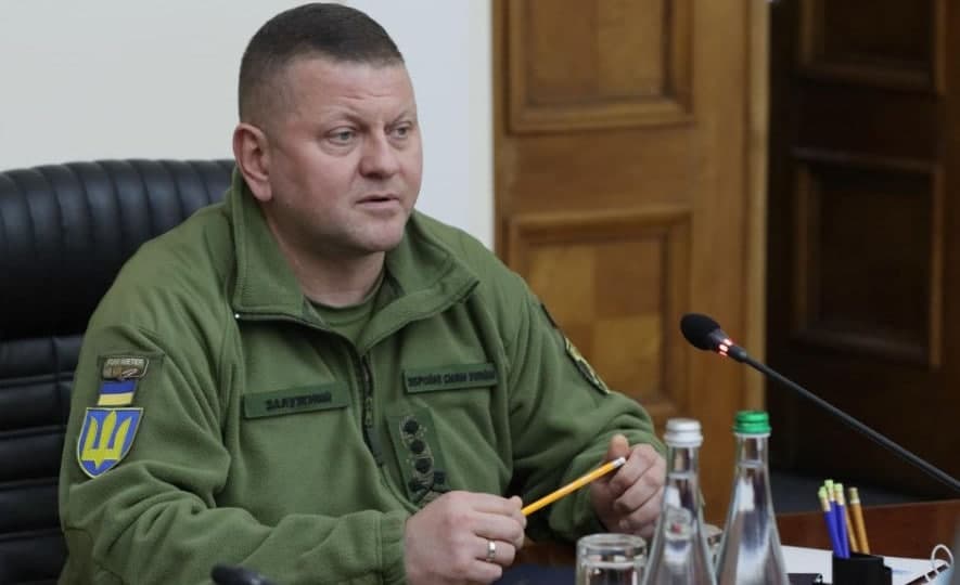 Zalujniy Zelenskiyni dezertirlik haqidagi qonunni kuçaytirişga çaqirdi