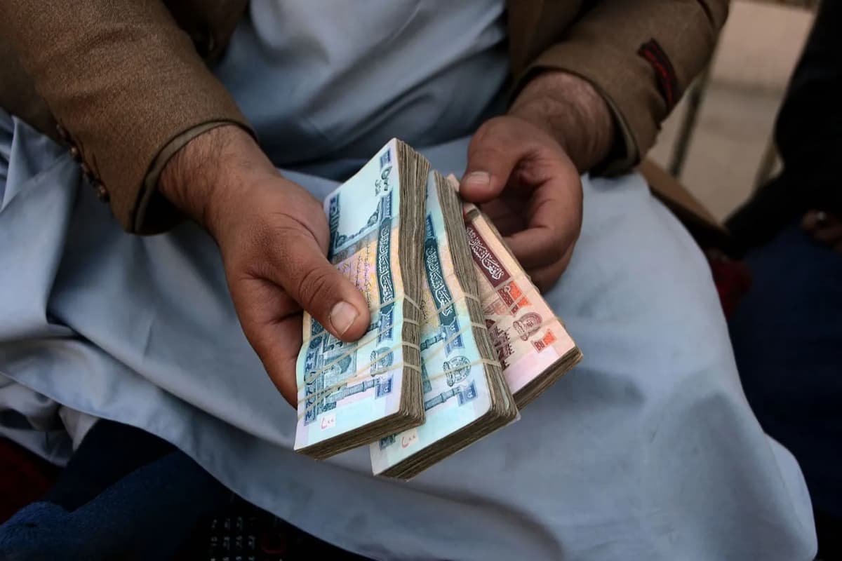 Afg‘oniston valutasi dunyodagi eng tez o‘sayotgan valutalardan biriga aylandi 