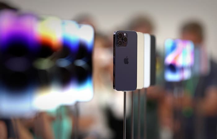 Apple sobiq xodimlari iPhone «vorisi»ni taqdim etmoqchi