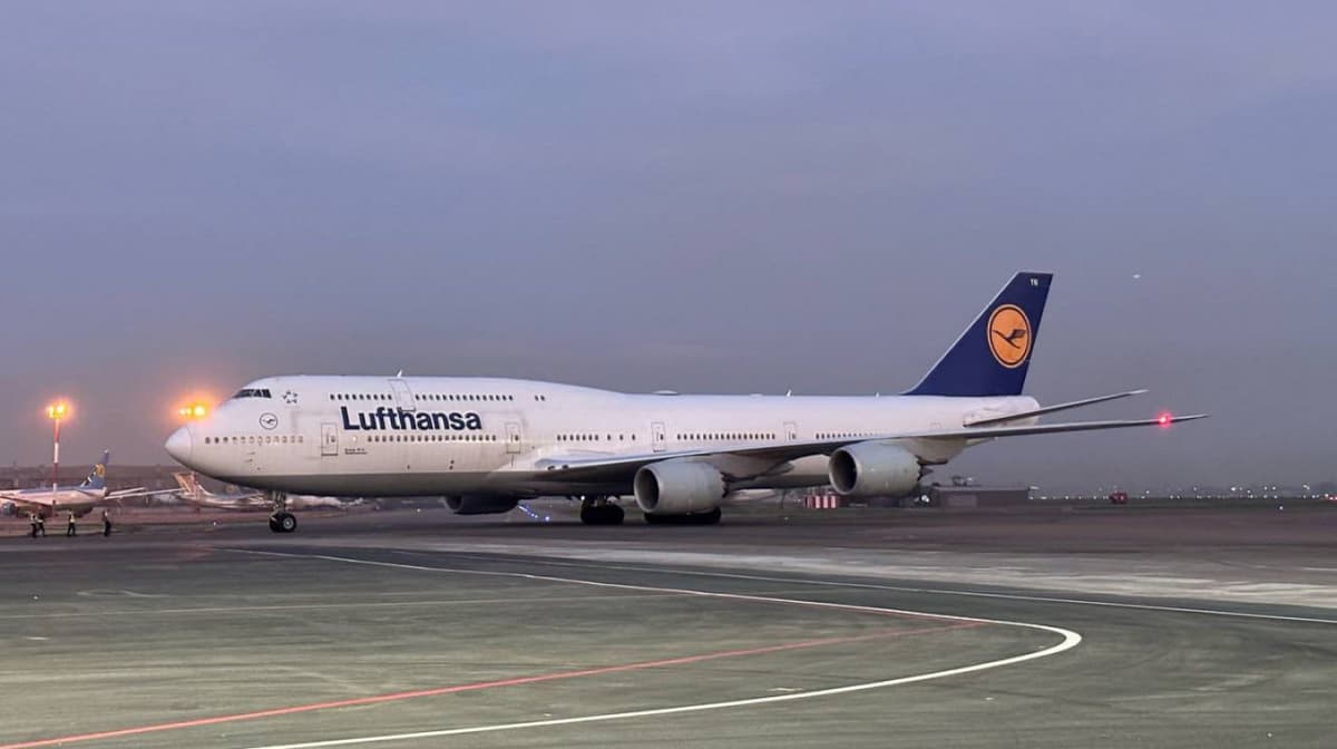 Plane flying from Shanghai to Frankfurt lands in Tashkent due to a quarrel on board
