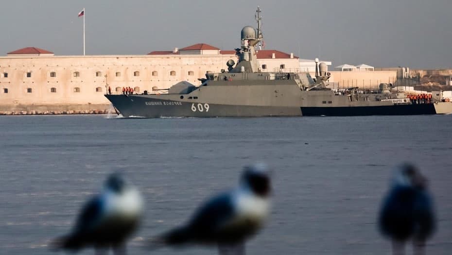 В Севастополе беспилотники атаковали корабли Черноморского флота России