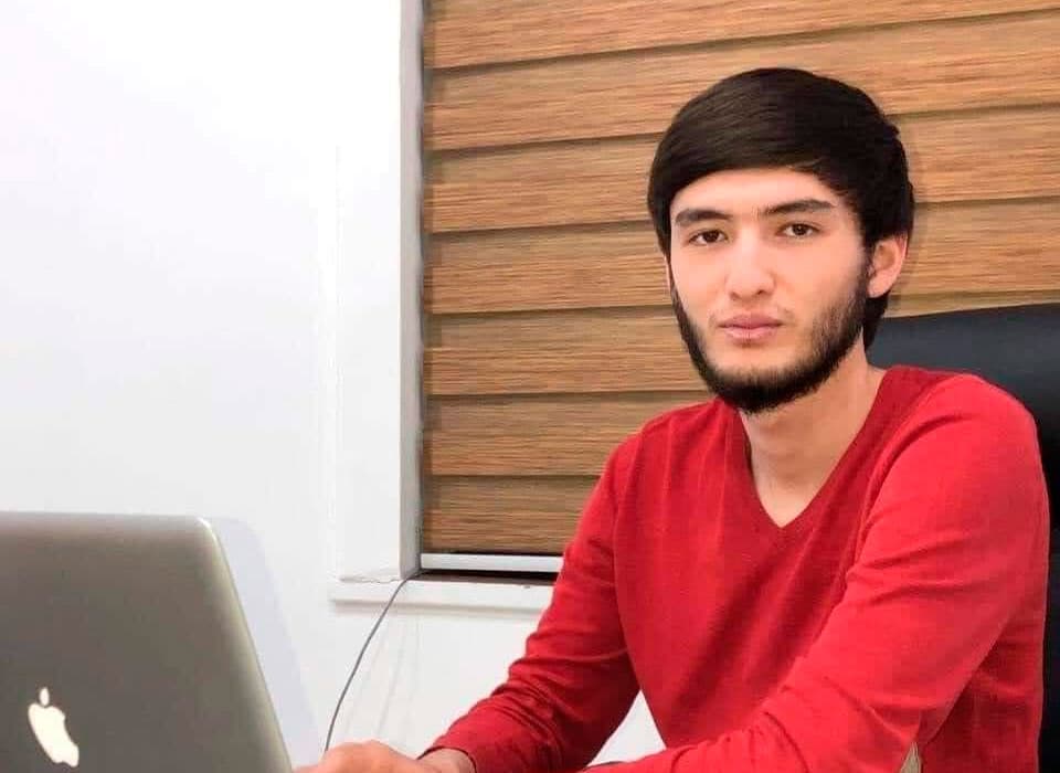 Телефонидан диний қўшиқ топилган 21 ёшли йигит 5 йилга қамалди