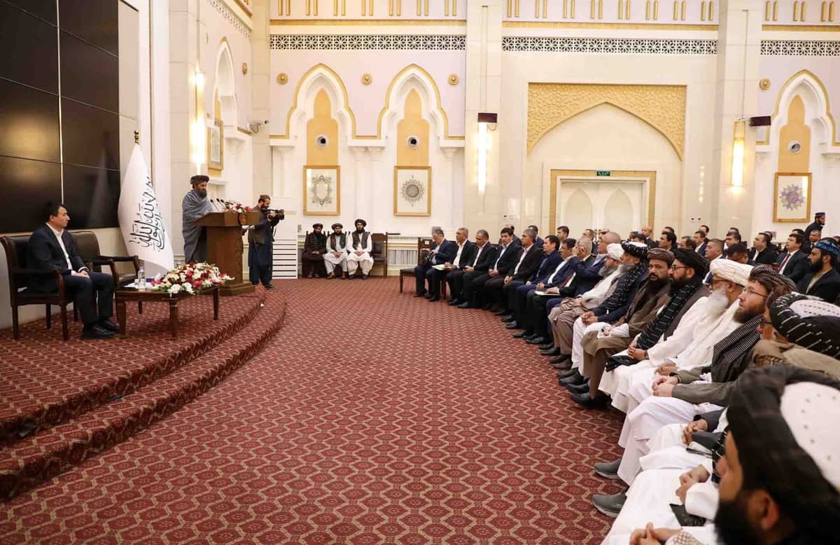 Afghanistan asks Uzbekistan to reduce road transit fee