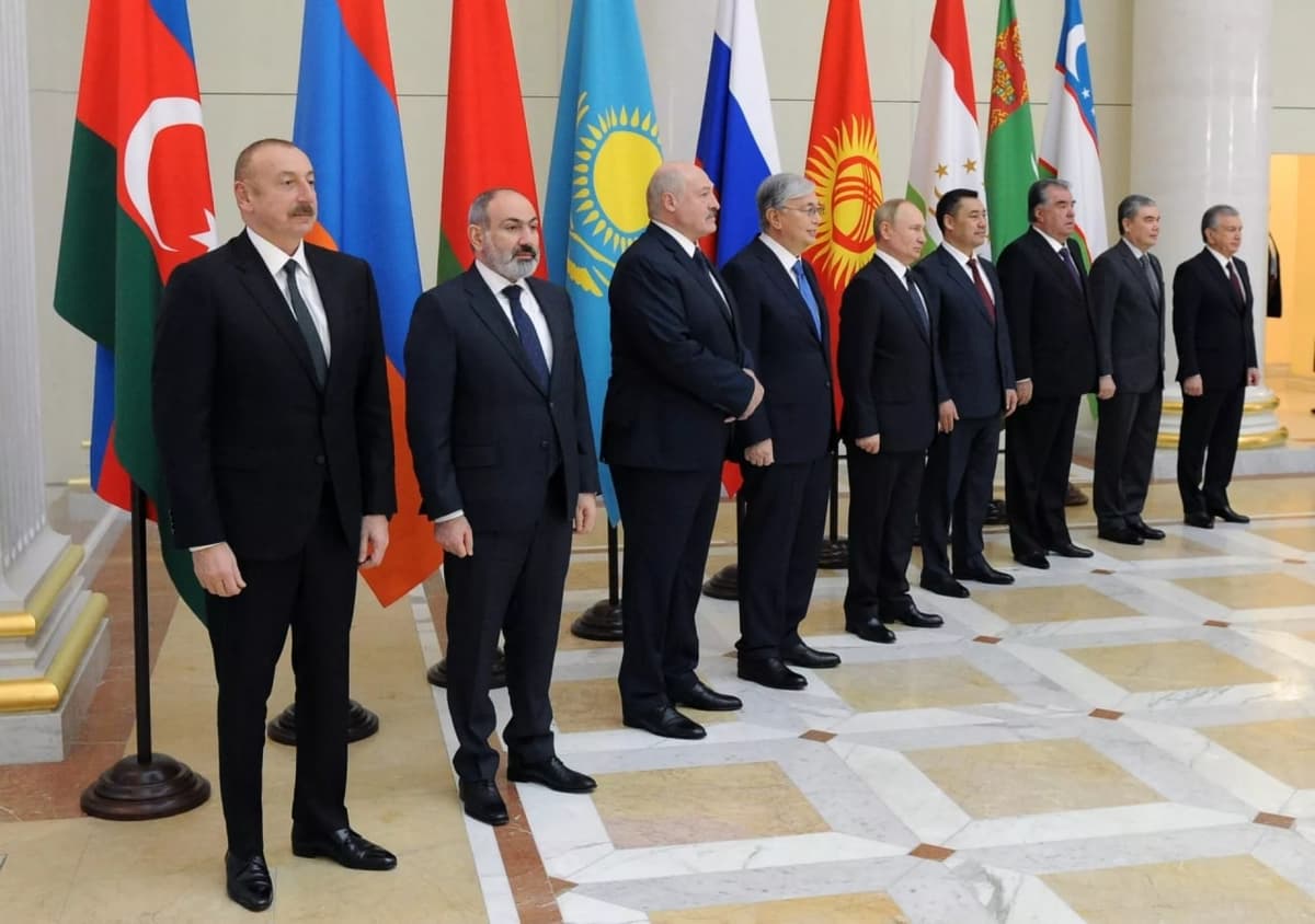 Şavkat Mirziyoyev Peterburgda ötadigan MDH norasmiy sammitida qatnaşadi