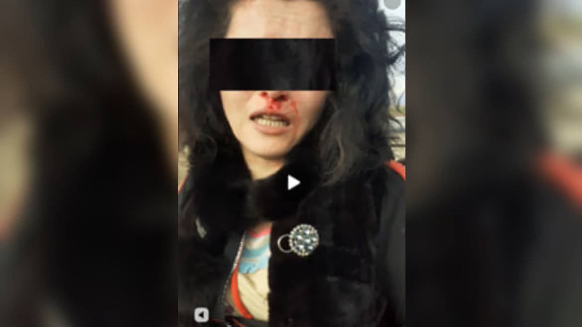 В Сурхандарьинской области распространили видеозапись самосуда над женщиной. По факту возбуждено уголовное дело
