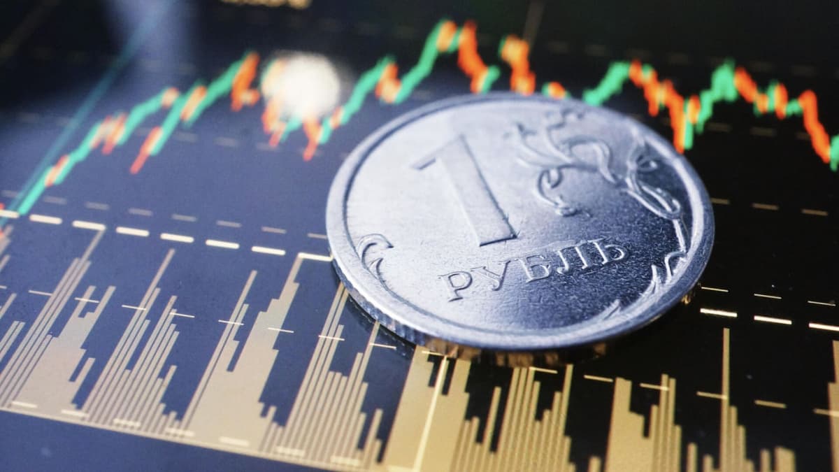 Rosstat: 2022 yilda Rossiya iqtisodiyotining pasayishi 2,1 foizni tashkil etdi