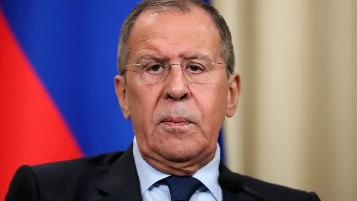 Rossiya Ukrainaning hududiy yaxlitligini hurmat qiladi - Lavrov