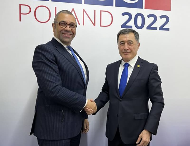 Vladimir Norov invites his British counterpart to Uzbekistan
