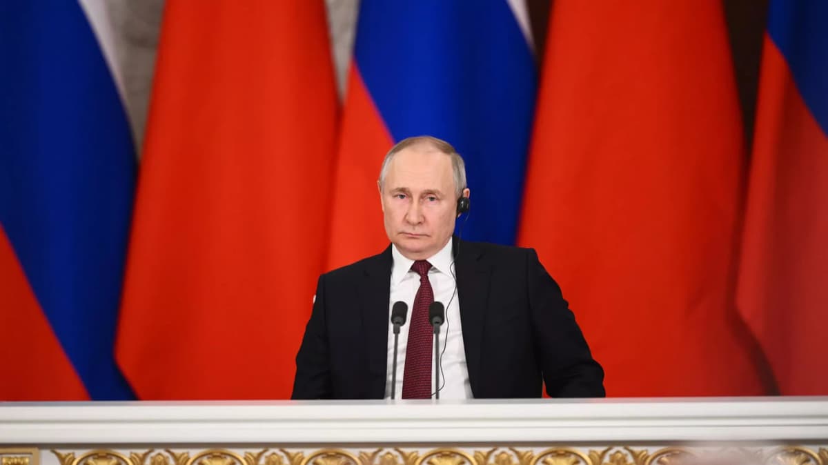 Putin Rossiya tashqi siyosati konsepsiyasining yangi tahririni tasdiqladi