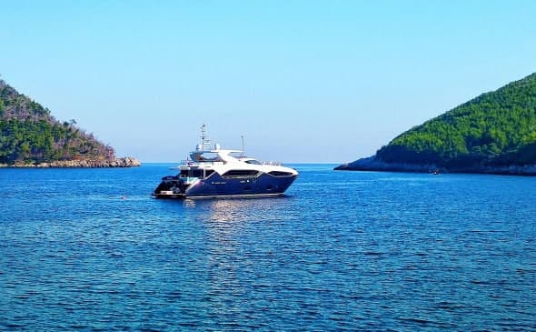 Британское издание Yachting Pages опубликовало извинения за статью об Алишере Усманове