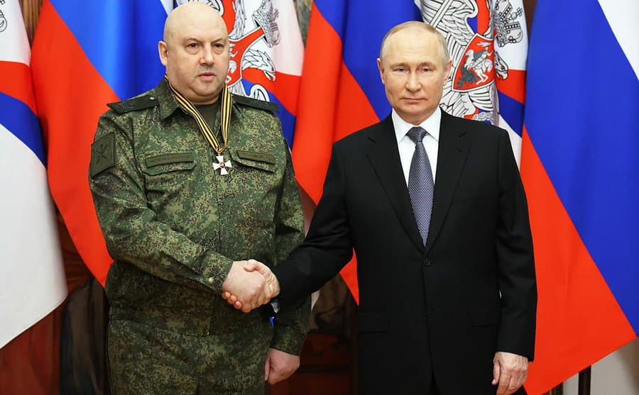 Manba: Surovikin Rossiya havo kosmik kuchlari qo‘mondonligidan bo‘shatildi