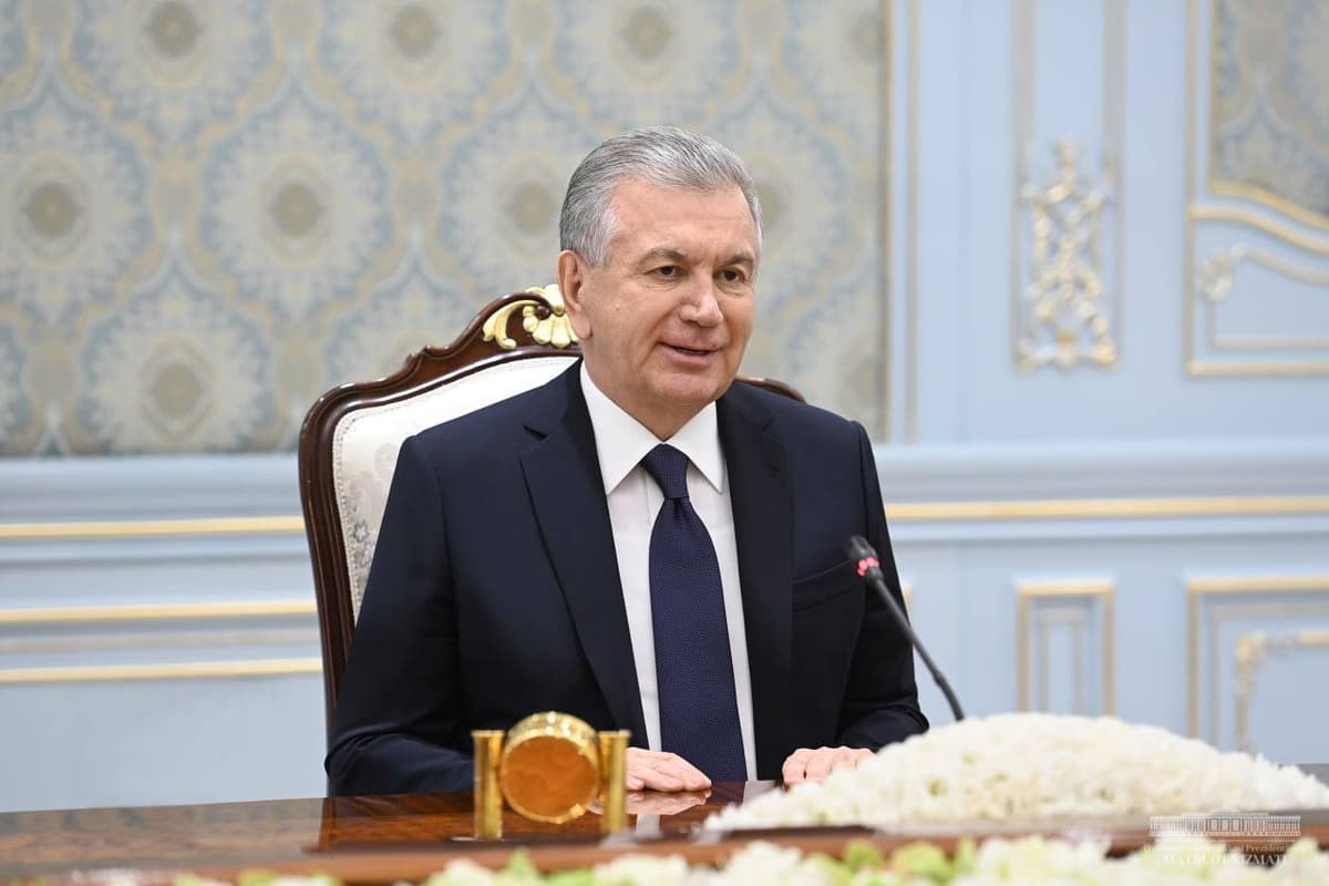 Шавкат Мирзиёев принял губернатора Санкт-Петербурга Александра Беглова