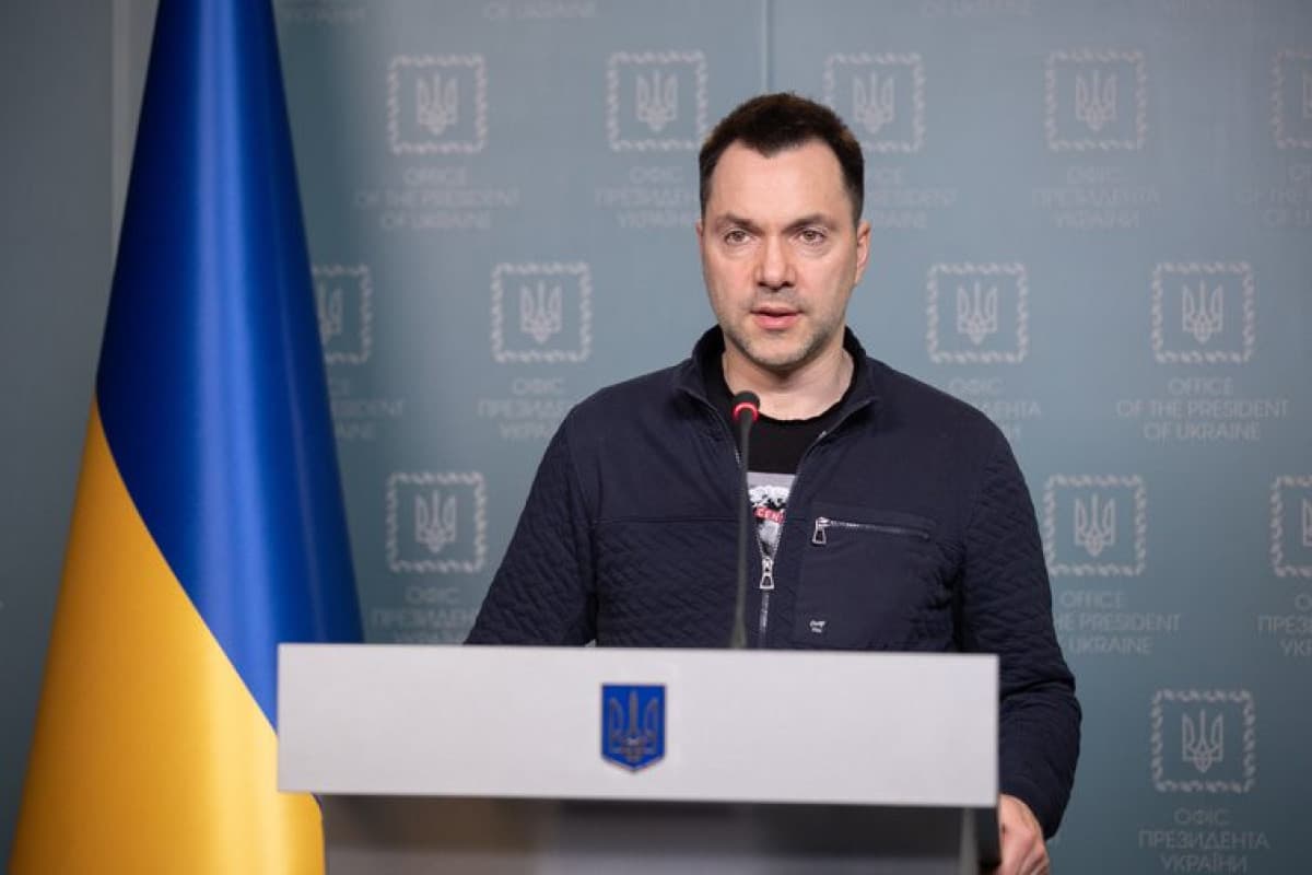 Арестович Украина президентлигига номзодини қўймоқчи