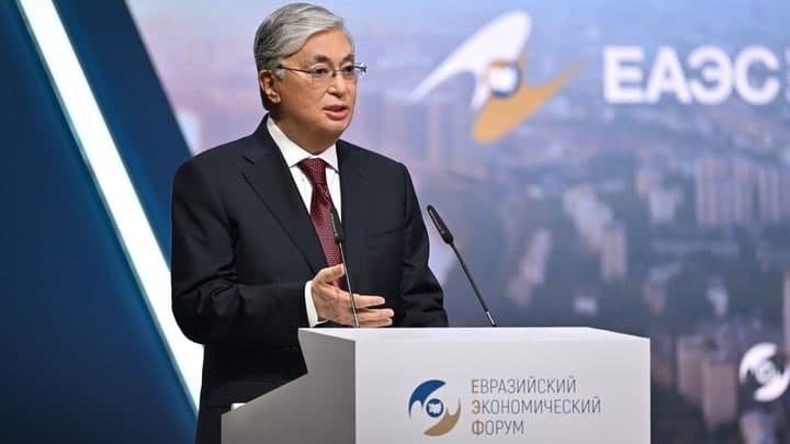 Hatto yadro quroli ham ikkita davlatga bitta - To‘qayev Rossiya va Belarus haqida
