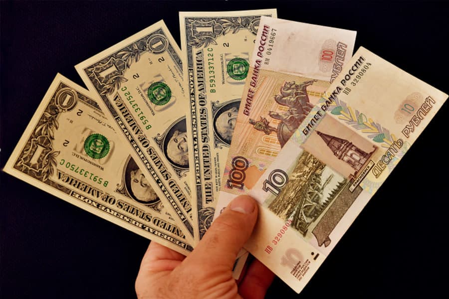 Rublning mustahkamlanish davri tugaganga o‘xshayapti. Endi nima bo‘ladi?