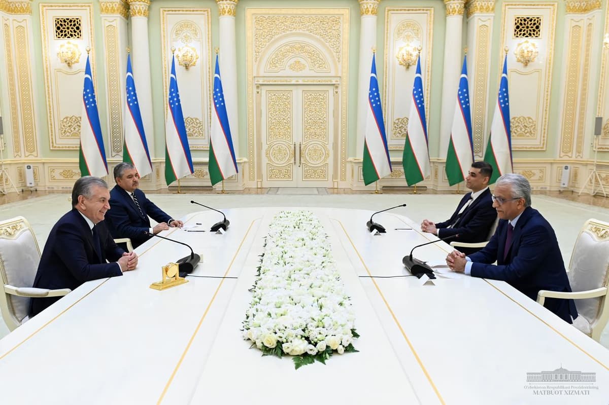 Mirziyoyev Osiyo futbol konfederatsiyasi rahbari bilan uchrashdi 