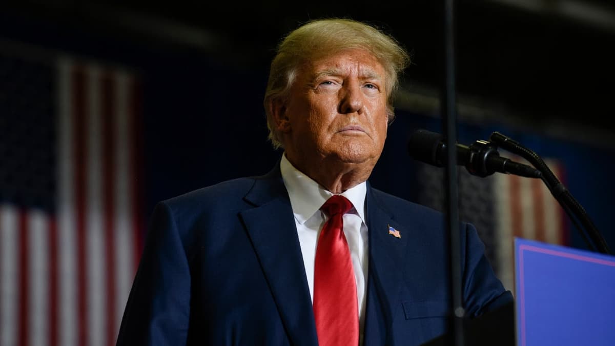 Трампнинг 6 йиллик солиқ декларацияси эълон қилинди 