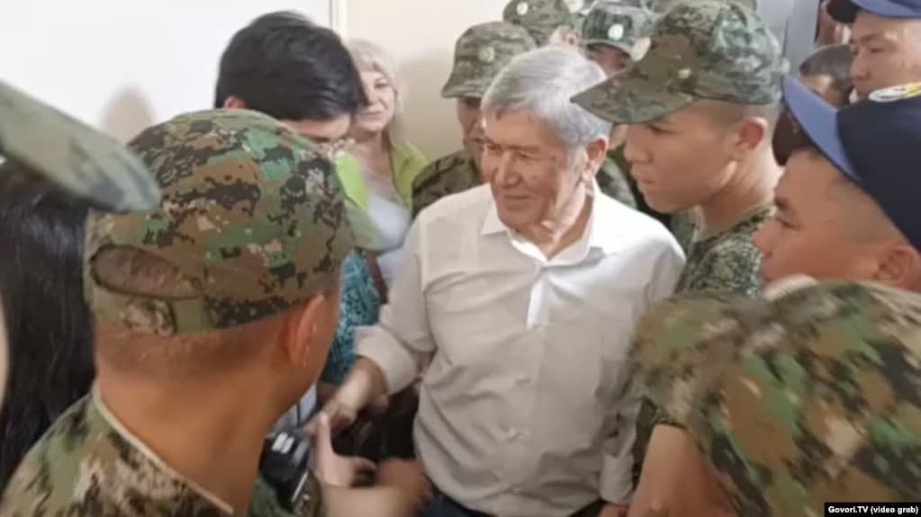 Atambayev qamoqdan qo‘yib yuborilmoqda