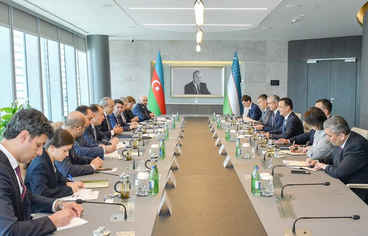 Ozarboyjonda Özbekiston tajribasi asosida paxta-töqimaçilik klasterlari taşkil etiladi