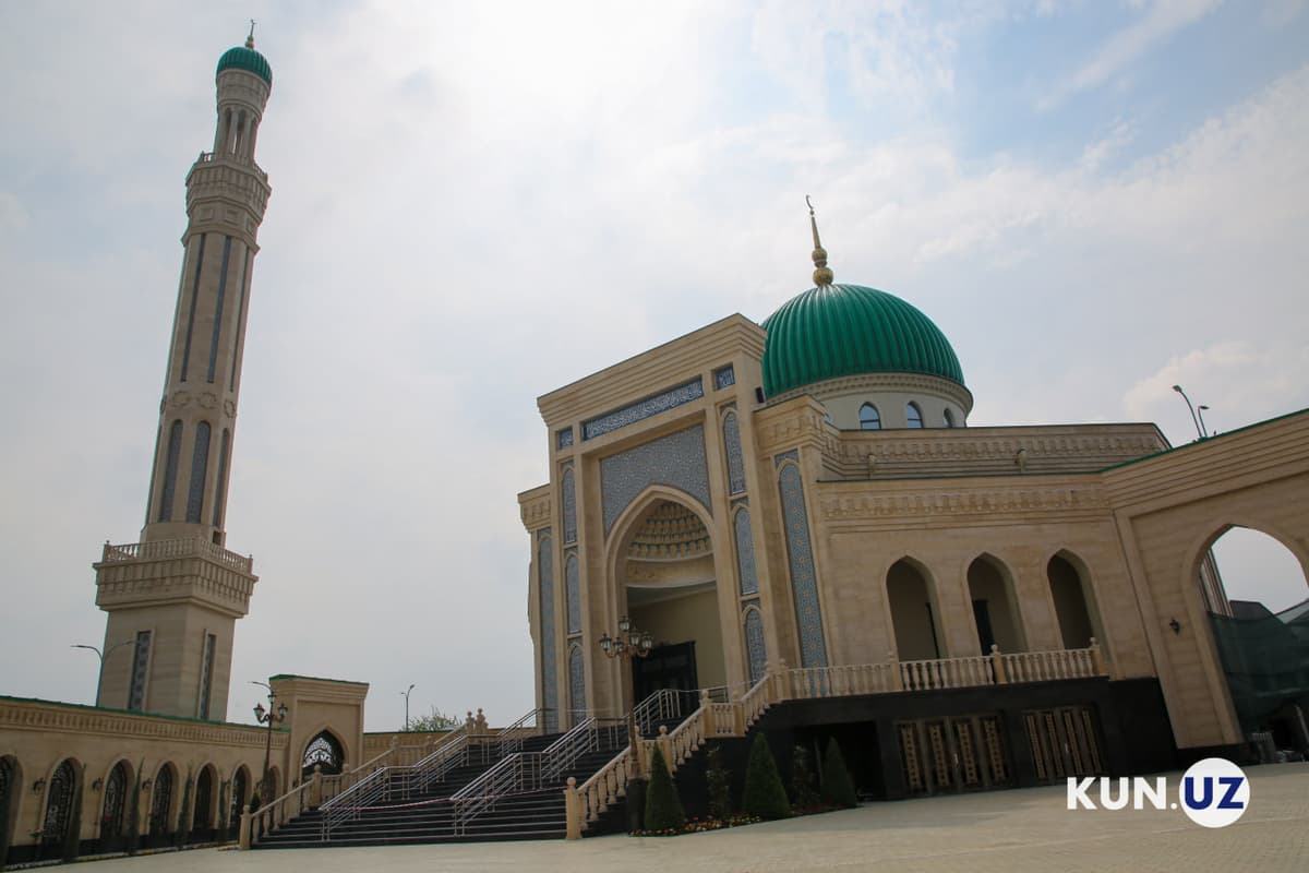 A new mosque with 3,000 seats completed in Sergeli