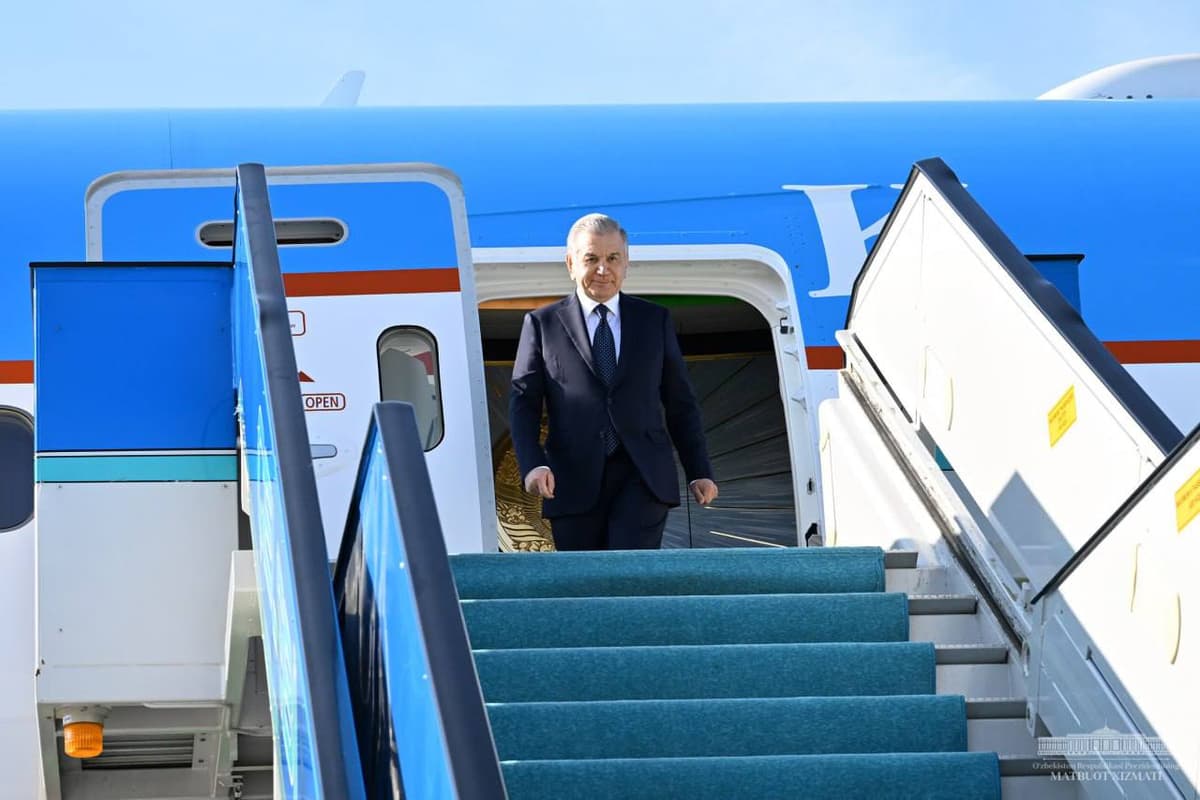 Шавкат Мирзиёев прибыл в Анкару 