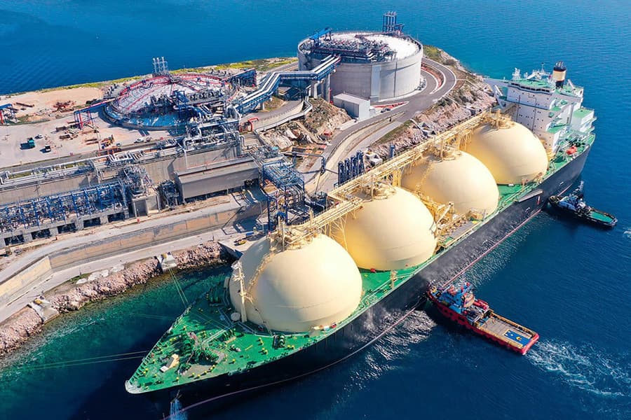 Suyultirilgan gaz xaridini ko‘paytirayotgan Yevropa: bu qimmatga tushmaydimi?