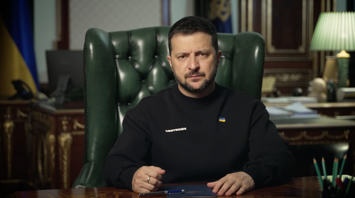 Zelenskiy: Ukraina hamkorlari yangi mudofaa paketlarini tayyorlamoqda