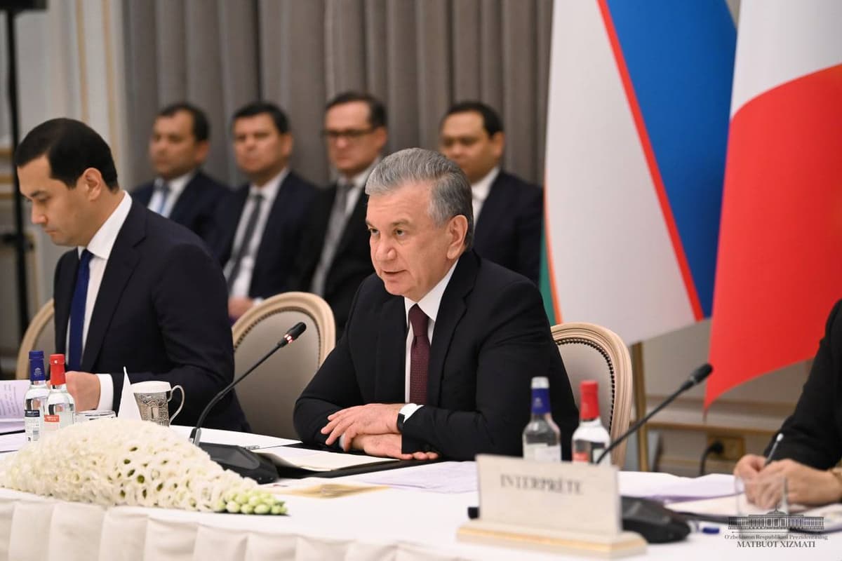 Mirziyoyev Fransiyaning yetakchi kompaniya va bank rahbarlari bilan uchrashdi