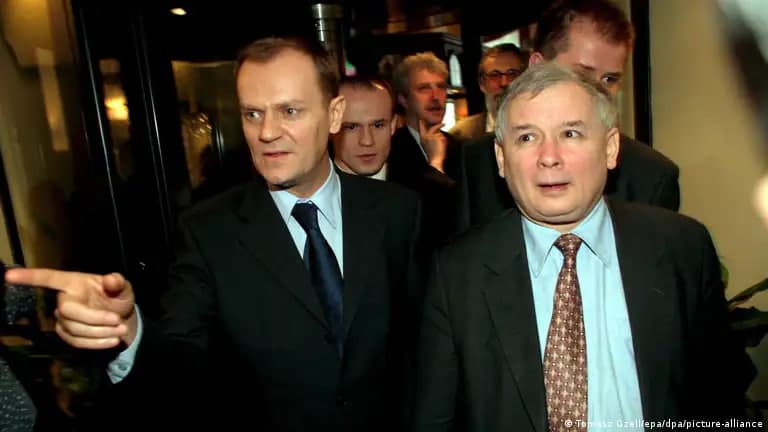Polshadagi saylovlarda hukmron partiya ko‘pchilik o‘rinni yo‘qotdi